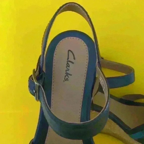 Clarks Cork Wedge Strappy Blue Sandals size 8 1/2 - Picture 3 of 12